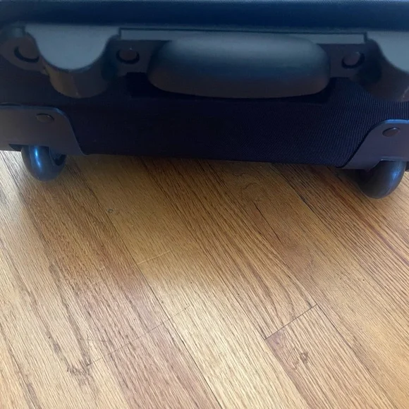 ECO style Black Rolling Laptop/Travel Bag